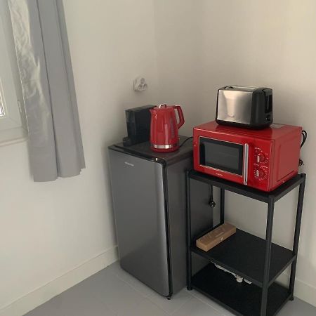 Studio Perfect For 2 Adults And 1 Kid, And Up To 2 Kids - Jourdain 20E, 25Mn To Louvre Via Line M11 Paris Exteriör bild